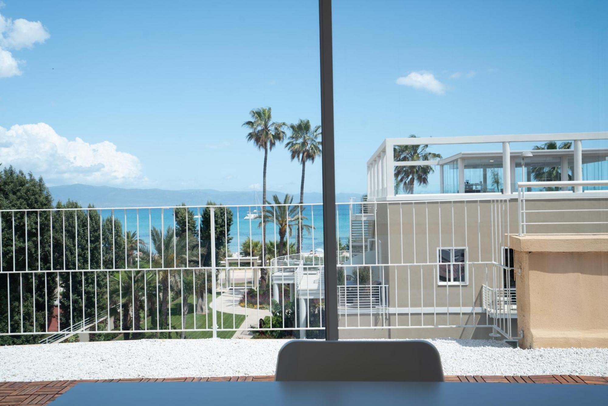 Ferienwohnung Terrazza Sella Del Diavolo - Vista Mare - Wifi Ac Cagliari Exterior foto